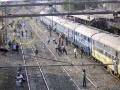 प्रवासात चुकाल तर जीवनाला मुकाल - Marathi News | If you miss the journey, then life will be lost | Latest buldhana News at Lokmat.com