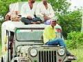 वºहाडीच्या नावाखाली अवैध वाहतूक - Marathi News | And illegal transportation in the name of the bone | Latest chhatrapati-sambhajinagar News at Lokmat.com