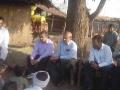 अधिकार्‍यांनी काढली दुर्गम भागात रात्र ! - Marathi News | Officers removed night in remote areas! | Latest amravati News at Lokmat.com