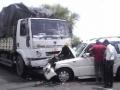 कंटेनरची धडक; पाच जखमी - Marathi News | Shock of container; Five injured | Latest buldhana News at Lokmat.com