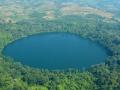 लोणार पर्यटनस्थळी अवैध बांधकाम सुरू - Marathi News | The illegal construction of Lonar at the tourist resort | Latest buldhana News at Lokmat.com
