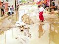 नाल्यांचे पाणी शाळेच्या आवारात - Marathi News | Nalacha water school premises | Latest chhatrapati-sambhajinagar News at Lokmat.com