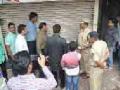 बीड शहरात दोन दुकाने फोडण्याचा प्रयत्न - Marathi News | Attempt to break down two shops in Beed city | Latest chhatrapati-sambhajinagar News at Lokmat.com