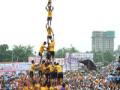 दहीहंडी पुन्हा वादाच्या भोव-यात अडकणार - Marathi News | Dahihandi will get stuck in controversy again | Latest navi-mumbai News at Lokmat.com