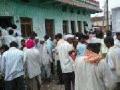 पीक विमा भरण्यासाठी शेतकऱ्यांची झुंबड - Marathi News | Farmers' flag to fill crop insurance | Latest chhatrapati-sambhajinagar News at Lokmat.com