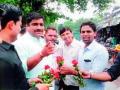 युवक कॉँग्रेसने सभापतींना दिली पुष्पगुच्छांची भेट - Marathi News | Youth Congress gifted bouquets to the Speaker | Latest nashik News at Lokmat.com