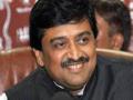 खटल्यातून अशोक चव्हाणांचे नाव मागे - Marathi News | Behind the name of Ashok Chavan from the prosecution | Latest maharashtra News at Lokmat.com