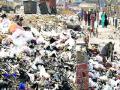अडीच हजार टन कचरा पडून - Marathi News | 25,000 tons of garbage fall | Latest pune News at Lokmat.com