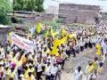 आरक्षणासाठी तहसीलवर मोर्चा - Marathi News | Tehsil Morcha for reservation | Latest chhatrapati-sambhajinagar News at Lokmat.com