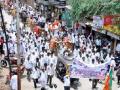 सोनपेठ तहसीलवर बैलगाडी मोर्चा - Marathi News | Ballagadi Front at Sonpeth Tehsil | Latest chhatrapati-sambhajinagar News at Lokmat.com