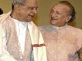 शास्त्रीय संगीतातील आठ दिग्गजांवर टपाल तिकिटे - Marathi News | Post stamps on eight veterans of classical music | Latest national News at Lokmat.com