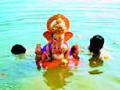 तलावात मूर्ती विसर्जनास विरोध - Marathi News | Resistance to idols immersion in the lake | Latest nashik News at Lokmat.com