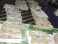 कारमध्ये आढळली ६६ लाखाची रोख - Marathi News | 66 lakhs cash found in the car | Latest maharashtra News at Lokmat.com