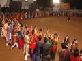 मुंबईत गरबा रंगला! - Marathi News | Garba painted in Mumbai! | Latest mumbai News at Lokmat.com