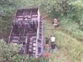 लोणावळ्याजवळ एसटीला अपघात - Marathi News | ST accident near Lonavla | Latest maharashtra News at Lokmat.com