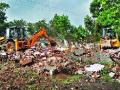 जेसीबीवर दगड फेक - Marathi News | Throw stones at jcb | Latest nashik News at Lokmat.com