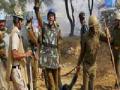 बाबा रामपाल यांच्या आश्रमासमोर हिंसक संघर्ष - Marathi News | Violent conflict in front of Baba Rampal's ashram | Latest national News at Lokmat.com