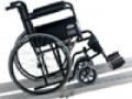 अपंग विद्यार्थ्यांनी वर्गखोल्यांत जायचे तरी कसे? - Marathi News | How do students with disabilities go to classrooms? | Latest nagpur News at Lokmat.com