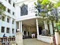 पैसे दिल्यानंतरच घडते नातेवाइकांना प्रसूत महिलेच्या बाळाचे दर्शन - Marathi News | Only after the payment is made to the relatives of the child of the woman in the sight of the woman | Latest nashik News at Lokmat.com