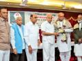 शरद जोशींचे आंदोलन म्हणजे विरोधाभासच - Marathi News | The agitation of Sharad Joshi is that of the conflict | Latest nagpur News at Lokmat.com