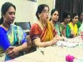आत्महत्याग्रस्त कुटुंबातील विधवांना आधार देणार - Marathi News | Support for the widows of the suicidal family | Latest buldhana News at Lokmat.com