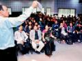 रासायानिक प्रयोगांना देतात चमत्काराचे नाव - Marathi News | The name of the miracle giving experiments to the natural experiments | Latest nagpur News at Lokmat.com