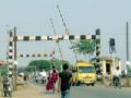 जीवघेणे ठरत आहे रेल्वे क्रॉसिंग - Marathi News | It is meant to be a fatal railway crossing | Latest nagpur News at Lokmat.com