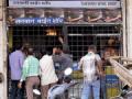 दारुची बेभाव विक्री! - Marathi News | Selling of alcohol is unnecessarily! | Latest maharashtra News at Lokmat.com