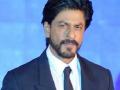 शाहरूखला मुलांसमोरील गैरवर्तन भोवले - Marathi News | Shah Rukh has abused children | Latest mumbai News at Lokmat.com