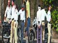 वाहतूक पोलीस ‘घोळ’क्यातच - Marathi News | Traffic Police in 'Ghol' | Latest pune News at Lokmat.com