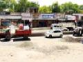 रस्ता चौपदरीकरणामुळे वाहतुकीचा खोळंबा - Marathi News | Road closure due to four-way road | Latest amravati News at Lokmat.com