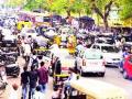 मोर्चामुळे वाहतुकीचे तीन तेरा - Marathi News | The traffic caused by the thirteenth three | Latest nashik News at Lokmat.com