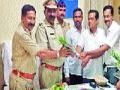 बारामती शहर पोलिसांचा सत्कार - Marathi News | Baramati city police felicitation | Latest pune News at Lokmat.com
