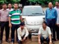 नॅनो कारसह देशी दारूचा साठा जप्त - Marathi News | Nano car with seized liquor stock | Latest gondia News at Lokmat.com