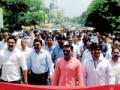 राज्य कर्मचारी रस्त्यावर - Marathi News | State employees on the road | Latest chandrapur News at Lokmat.com