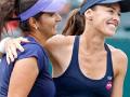 सानिया-हिंगीस उपांत्य फेरीत - Marathi News | Sania-Hingis in semifinals | Latest other-sports News at Lokmat.com