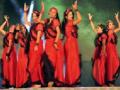 दिलफेक नृत्याने घेतल्या रसिकांच्या टाळ्या - Marathi News | Adopted dance performers | Latest amravati News at Lokmat.com
