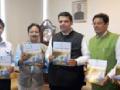 जलयुक्त शिवार पुस्तिकेचे विमोचन - Marathi News | Release of Water Ship Book | Latest gondia News at Lokmat.com