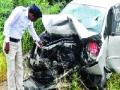 महामार्गावरील अपघातात तीन ठार - Marathi News | Three killed in a road accident | Latest navi-mumbai News at Lokmat.com