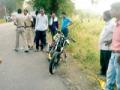 भरधाव बसची दुचाकीला धडक; युवक ठार - Marathi News | Bicycling bus biking; The youth killed | Latest vardha News at Lokmat.com