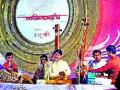 उमटली कृष्णेंद्राची स्वरनक्षी - Marathi News | Umitli Krishnendra's Swarnakshakshi | Latest nashik News at Lokmat.com