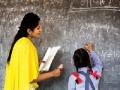 शिक्षकांचा वा-यावरचा संसार - Marathi News | The world of teachers | Latest manthan News at Lokmat.com