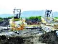 गौण खनिज उत्खननाला चाप - Marathi News | Arc mineral excavation | Latest navi-mumbai News at Lokmat.com