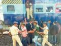 विशेष रेल्वे गाडीच्या माध्यमाने तिकीट तपासणी - Marathi News | Ticket inspection through special train vehicle | Latest gondia News at Lokmat.com