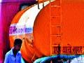 दौंड तालुक्यात टँकरची मागणी वाढली - Marathi News | Demand for tanker in Daund taluka increased | Latest pune News at Lokmat.com