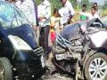 तीन अपघातांत २ ठार, ८ जखमी - Marathi News | Two killed, 8 injured in three accidents | Latest raigad News at Lokmat.com