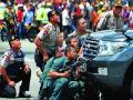 बॉम्बस्फोटांनी जकार्ता हादरले - Marathi News | Jakarta blasts the bombings | Latest international News at Lokmat.com
