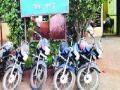 नेरळमध्ये तीन दुचाकी चोरांना अटक - Marathi News | In Nerala, three-wheeler robbers are arrested | Latest raigad News at Lokmat.com