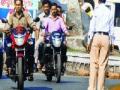 मागे बसणाऱ्यांनाही हेल्मेट बंधनकारक व्हावे - Marathi News | Helmets can be compulsory for those who sit behind them | Latest maharashtra News at Lokmat.com