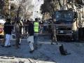 पाकमधील क्वेटा शहरात सुरक्षा दलाच्या ताफ्यावर हल्ला, ८ ठार - Marathi News | 8 killed in suicide attack in Quetta city | Latest international News at Lokmat.com